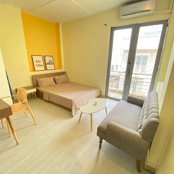 Bright Studio with balcony on Pham Viet Chanh | Binh Thanh | Fully Furnished