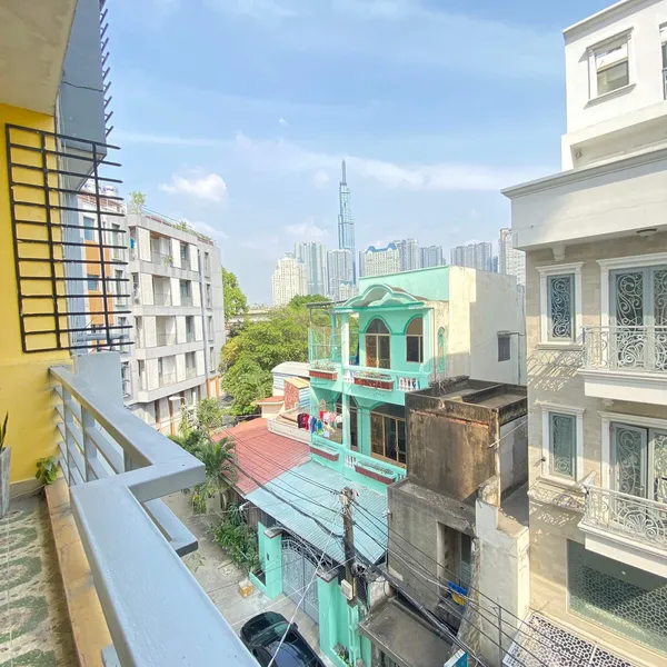 Bright Studio with balcony on Pham Viet Chanh | Binh Thanh | Fully Furnished