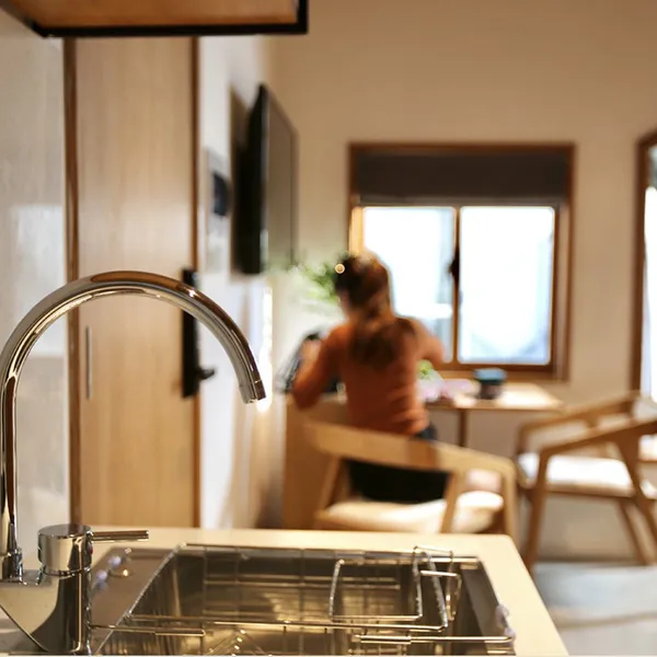 Studio Middle with a Japanese-style skylight | CITY CENTER | GYM | FULL SERVICE 