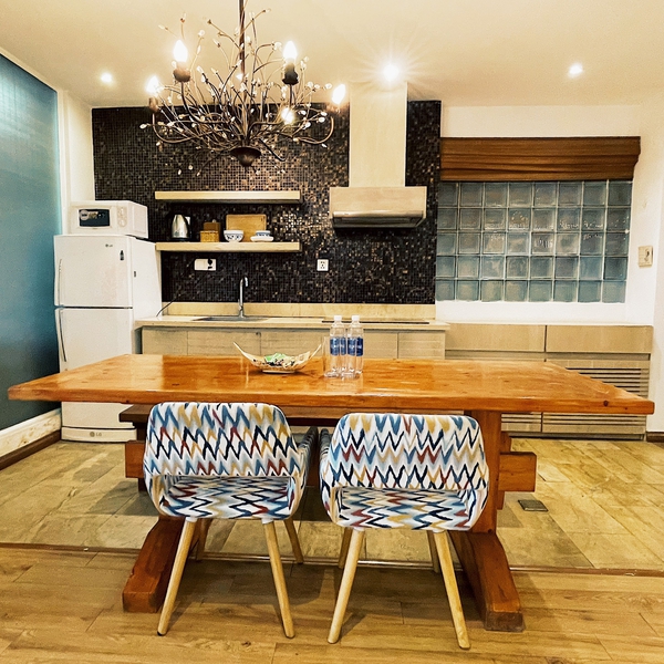 Apartment with bathub for rent in Phu Nhuan | 70m2 | Fully Furnished 