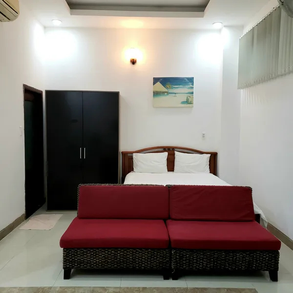 Studio near Le Van Tam park | 35m2 | Tan Dinh, District 1 | Private washing machine