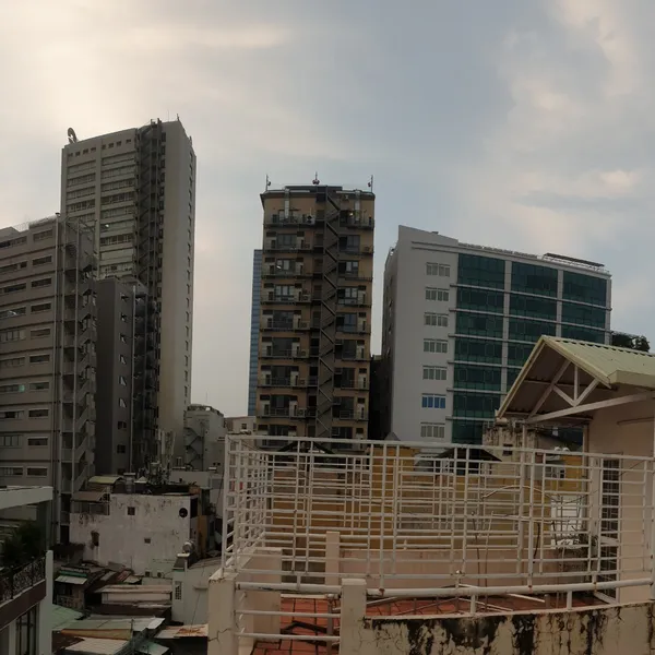 Studio apartment with windows and a sunny balcony | near Bitexco | District 1