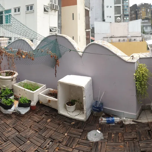 Studio apartment with windows and a sunny balcony | near Bitexco | District 1