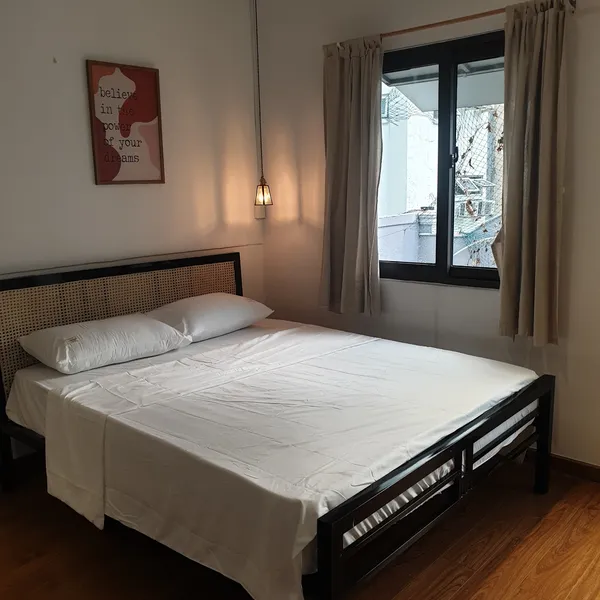 Studio apartment with windows and a sunny balcony | near Bitexco | District 1