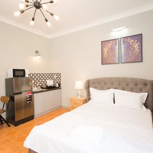 Fully Furnished Studio in District 3 | Near Tan Dinh Market