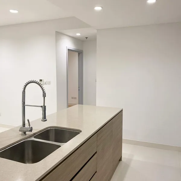 UNFURNISHED APARTMENT IN CITY GARDEN | LUXURY BUILDING | BINH THANH 