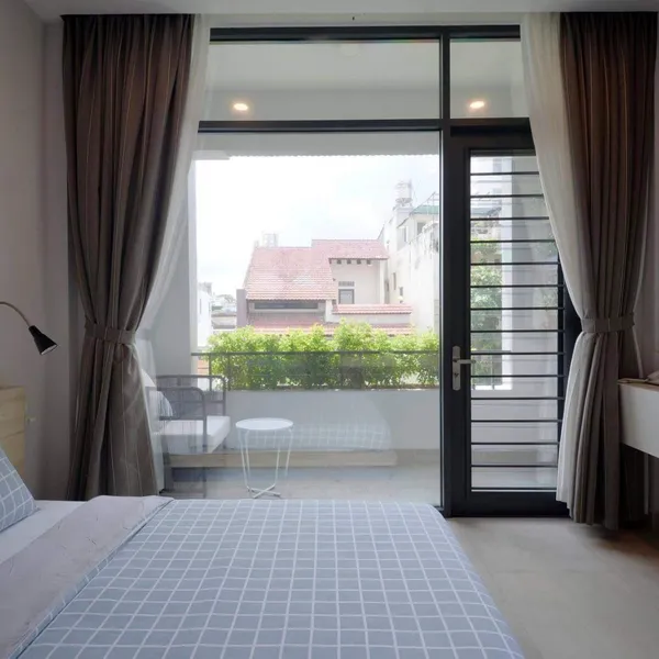 Studio with balcony | Bathub | Da Kao Area, District 1
