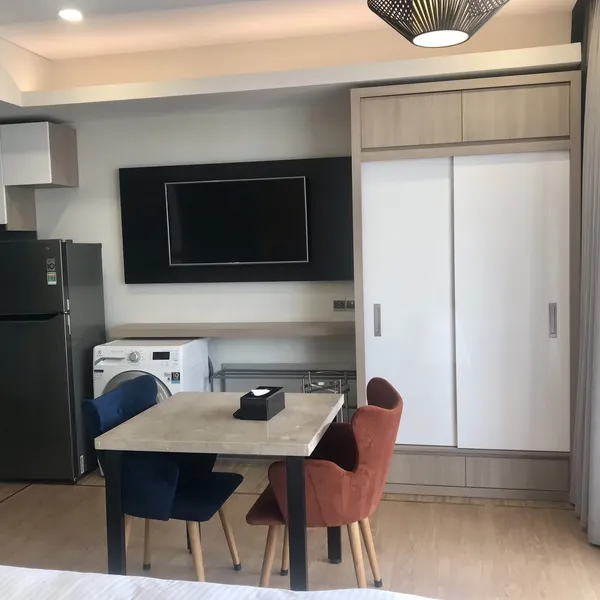 Studio with balcony  | Bathub | Swimming Pool & Sauna | An Phu, District 2 