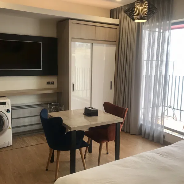 Studio with balcony  | Bathub | Swimming Pool & Sauna | An Phu, District 2 