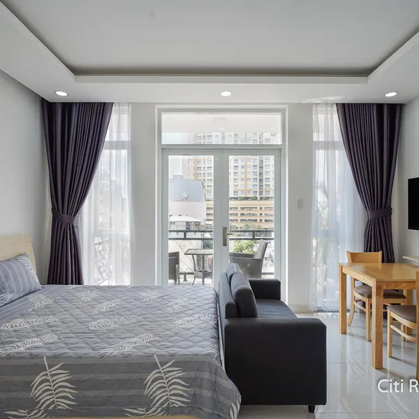 Bright Studio in Thao Dien | Balcony | District 2 | Fully Furnished