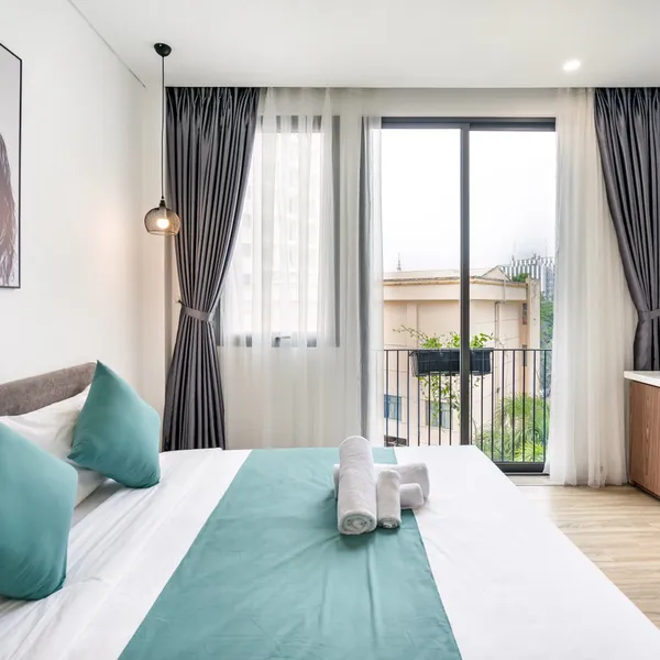 Studio with balcony in City Center | District 1