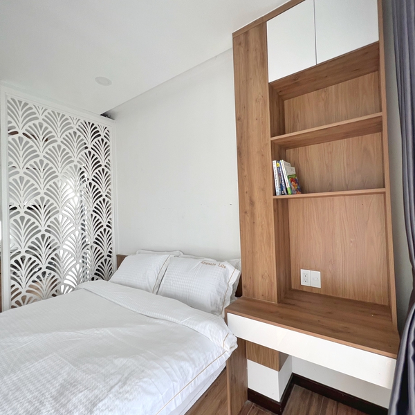 Studio with River View in Phu Nhuan | Fully Furnished 