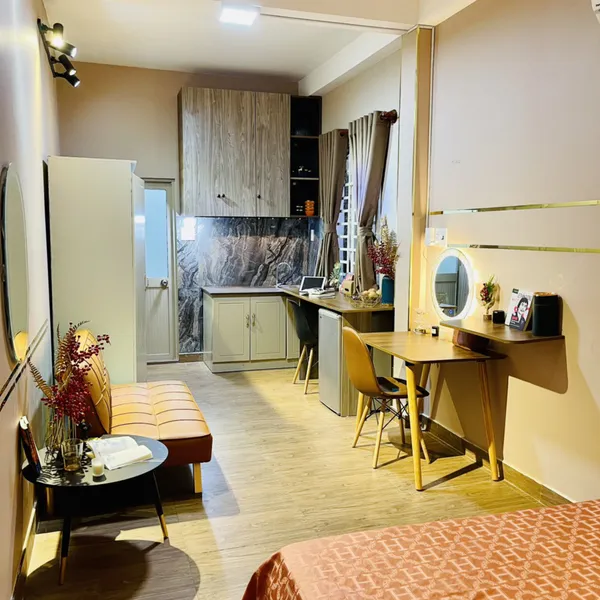 Studio on Vo Van Kiet St, D1 near Tran Dinh Xu St