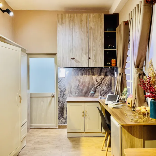 Studio on Vo Van Kiet St, D1 near Tran Dinh Xu St
