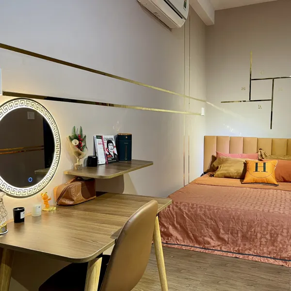 Studio on Vo Van Kiet St, D1 near Tran Dinh Xu St