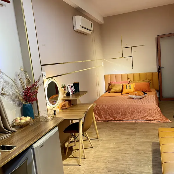 Studio on Vo Van Kiet St, D1 near Tran Dinh Xu St