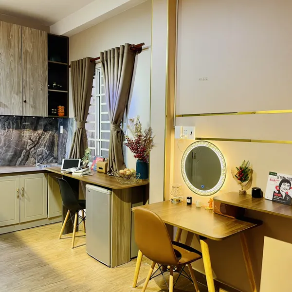 Studio on Vo Van Kiet St, D1 near Tran Dinh Xu St