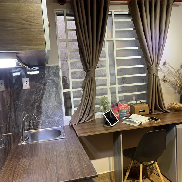 Studio on Vo Van Kiet St, D1 near Tran Dinh Xu St
