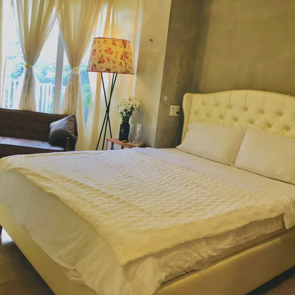 1-Bedroom Apartment 80m2 with private garden in Dakao, D1 