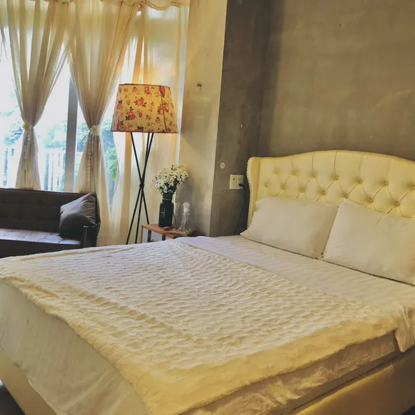 1-Bedroom Apartment 80m2 with private garden in Dakao, D1 