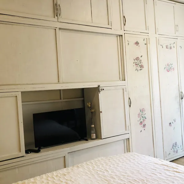 1-Bedroom Apartment 80m2 with private garden in Dakao, D1 