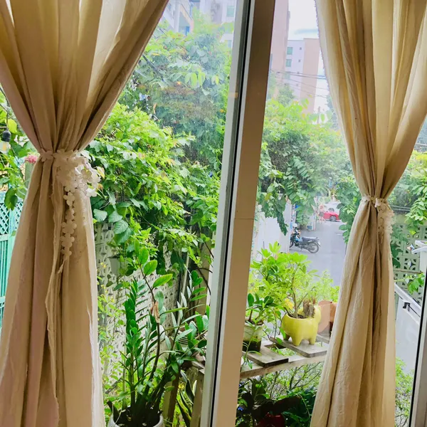 1-Bedroom Apartment 80m2 with private garden in Dakao, D1 