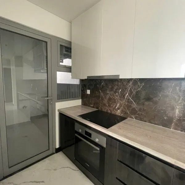 3-bedroom apartment for rent | Empire City | Unfurnished
