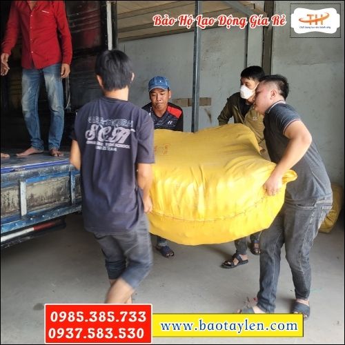 Dép tổ ong dép nhựa tổ ong giá rẻ giao hàng toàn quốc. Dép tổ ong dép nhựa tổ ong giá rẻ giao hàng toàn quốc.