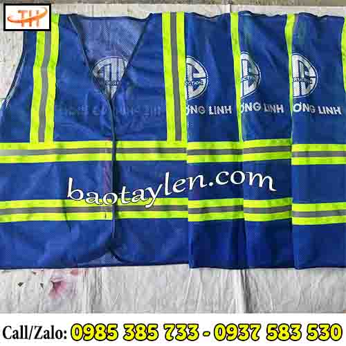 Áo phản quang vải lưới in ấn logo đẹp, sắc nét Áo phản quang vải lưới in ấn logo đẹp, sắc nét