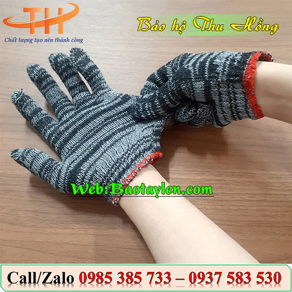 “Bao tay có độ co dãn, thấm hút rất tốt” “Bao tay có độ co dãn, thấm hút rất tốt”