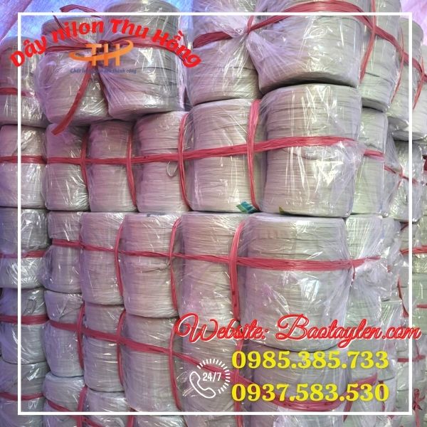 >>Dây nilon ống màu trắng sữa. >>Dây nilon ống màu trắng sữa.