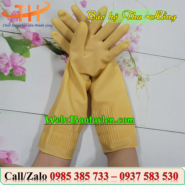 >Găng tay có vết nhám chống trơn khi sửu dụng<