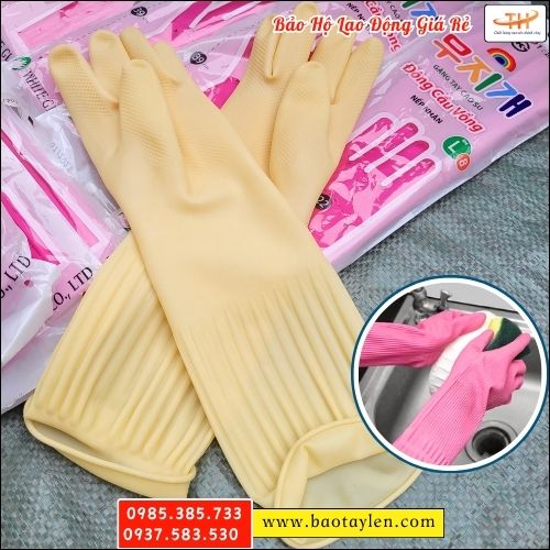 Găng tay cao su rửa chén giá rẻ. Găng tay cao su rửa chén giá rẻ.