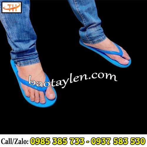 Dép tông lào cao su phù hợp dùng cho mọi lứa tuổi Dép tông lào cao su phù hợp dùng cho mọi lứa tuổi
