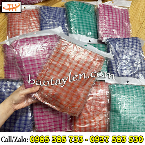 Áo mưa phương tiện dùng 1 lần đóng gói tiện lợi, dễ mang theo Áo mưa phương tiện dùng 1 lần đóng gói tiện lợi, dễ mang theo