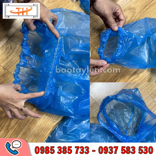 Áo mưa bộ nilon dùng 1 lần có thiết kế tiện lợi, mỏng nhẹ Áo mưa bộ nilon dùng 1 lần có thiết kế tiện lợi, mỏng nhẹ