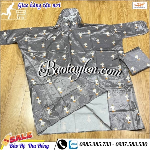 Áo mưa trùm đầu (áo mưa chui) mẫu đẹp. Áo mưa trùm đầu (áo mưa chui) mẫu đẹp.
