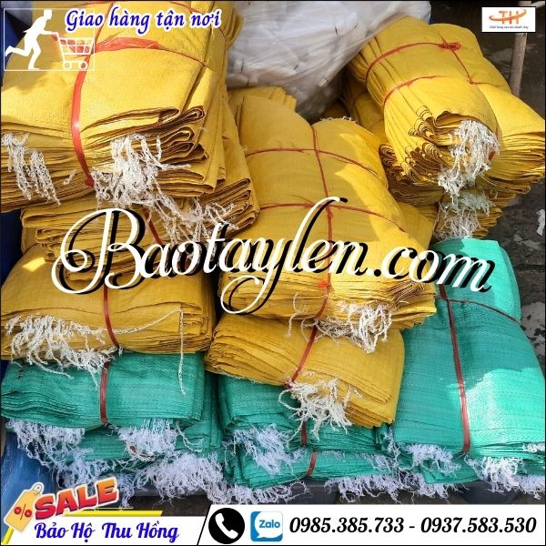 Bao tải nhiều cỡ. Bao tải nhiều cỡ.