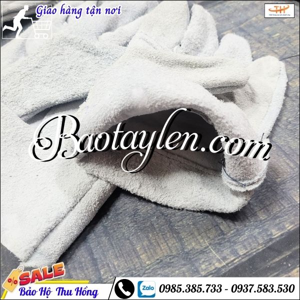 Chất liệu da lộn có tuổi thọ cao. Chất liệu da lộn có tuổi thọ cao.