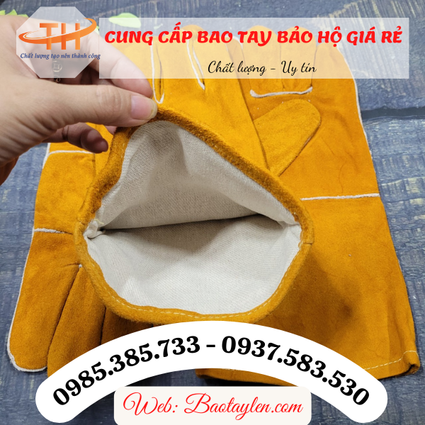 >>Khả năng bảo hộ tốt với chất liệu da thú cao cấp<< >>Khả năng bảo hộ tốt với chất liệu da thú cao cấp<<