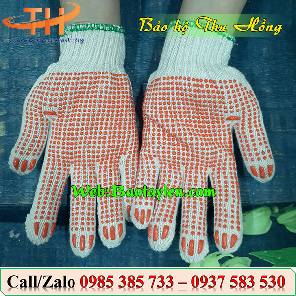 >Bao tay len phủ hạt nhựa đỏ< >Bao tay len phủ hạt nhựa đỏ<