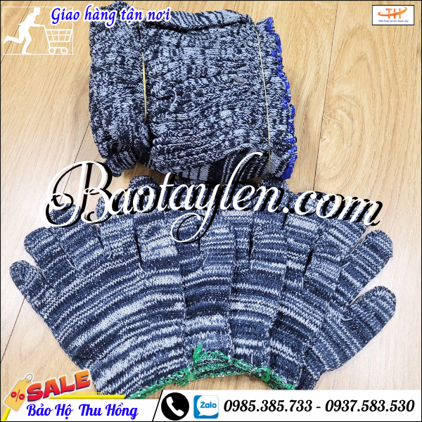 Găng tay len màu muối tiêu trọng lượng 60g. Găng tay len màu muối tiêu trọng lượng 60g.