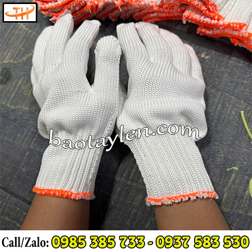 Bao tay len trắng dày dặn Bao tay len trắng dày dặn