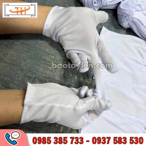 Bao tay cotton trắng mỏng nhẹ, dễ đeo, dễ tháo Bao tay cotton trắng mỏng nhẹ, dễ đeo, dễ tháo