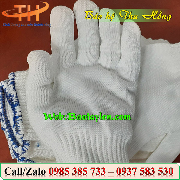 Bề mặt găng tay trơn bóng mềm mịn