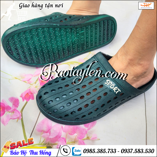 Dép nhựa đi mưa chống trơn. Dép nhựa đi mưa chống trơn.