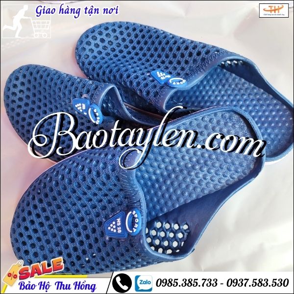 Dép bít mũi nhựa dẻo giá rẻ. Dép bít mũi nhựa dẻo giá rẻ.