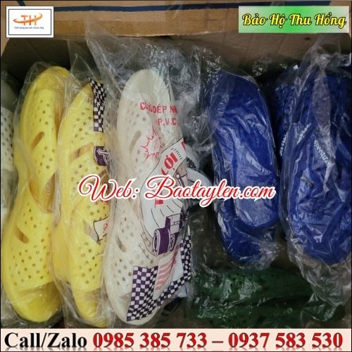 Dép tổ ong có độ bền cao, độ thông thoáng rất tốt. Dép tổ ong có độ bền cao, độ thông thoáng rất tốt.