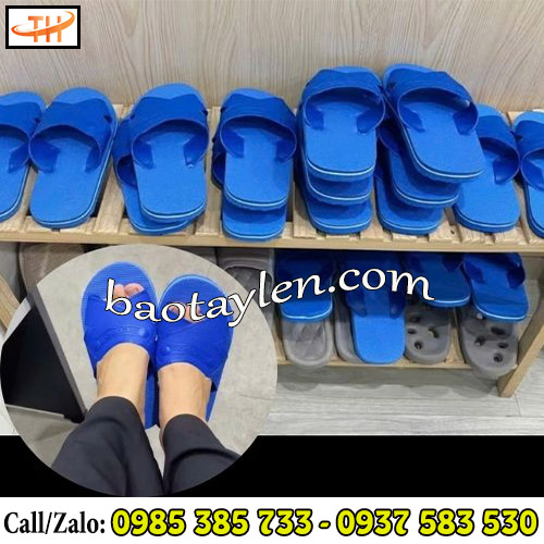 Dép xốp xanh quai ngang nhẹ, tiện lợi Dép xốp xanh quai ngang nhẹ, tiện lợi