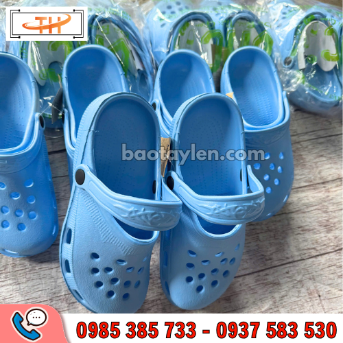 Mẫu dép nhựa VAC màu xanh dương Mẫu dép nhựa VAC màu xanh dương